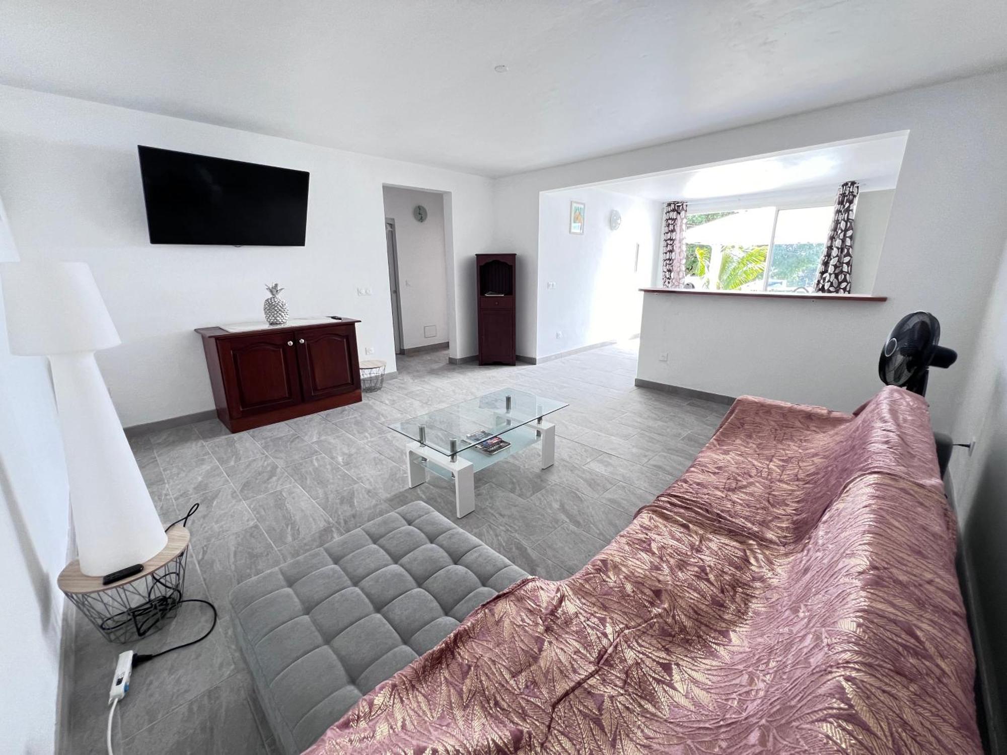 Elegant Appartement T3 Chataigne : Spacieux 상트루스 외부 사진